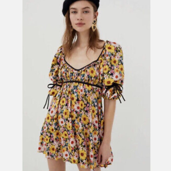 For Love And Lemons Dresses & Skirts - NWT For Love and Lemons Sylvia Mini Dress Size Small